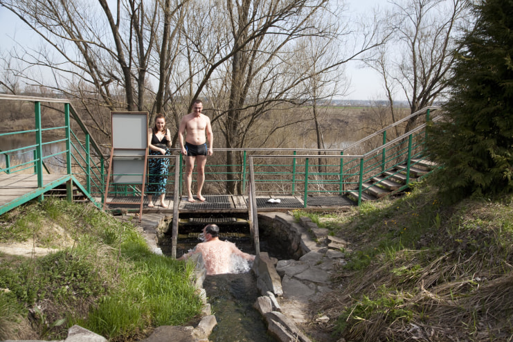 Photo Essay: Dacha Season Kicks Off in the Russian Countryside